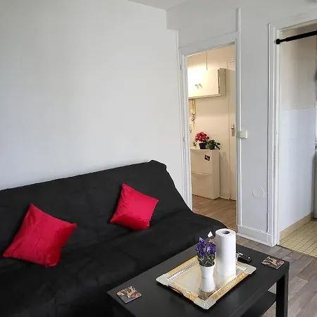 Le Basch Du Nid - Paris *