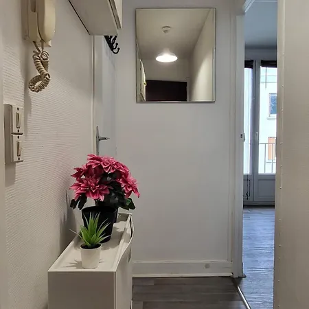 Le Basch Du Nid - Paris Apartment